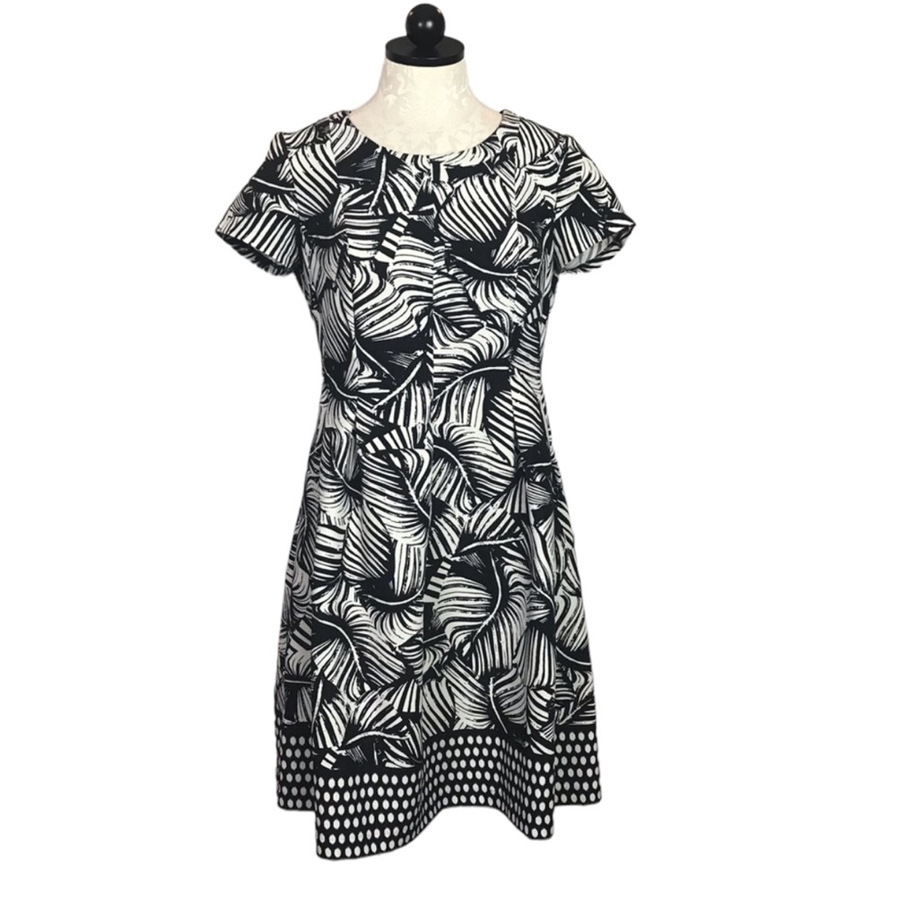 Chelsea Suite Fit & Flare Black White Leaf Print Dress Women Sz 8